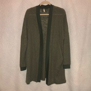 OLIVE GREEN CARDIGAN